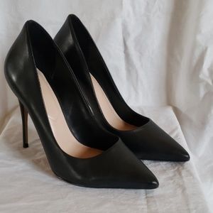 Black Aldo heels
